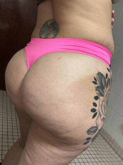 Which thong do you think looks best on Mama’s fat ass?