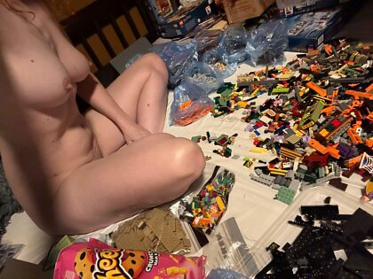 Niederländer spielen mit Lego