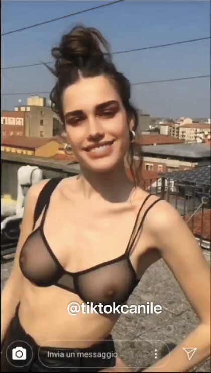 Clara Soccini 的乳头