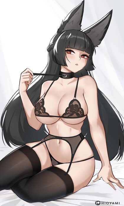 Miyabi em lingerie