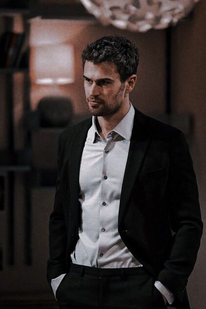 Theo James