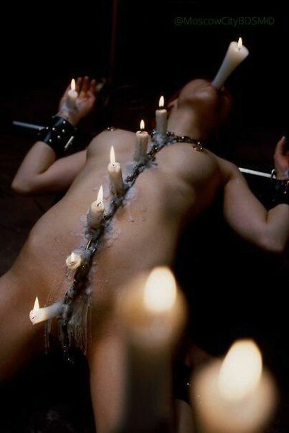 Chain restraints/ Wax play front view