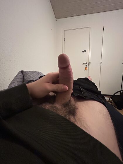 My barely 18 year old dick