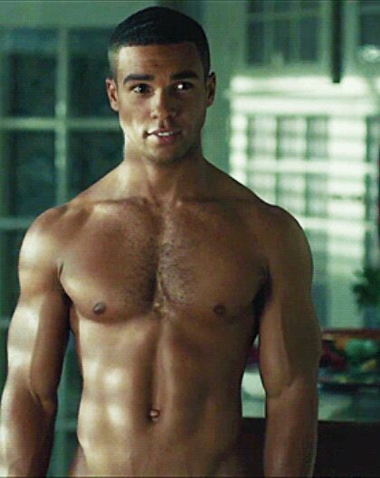 Lucien Laviscount