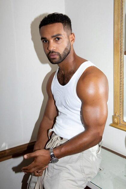 Lucien Laviscount