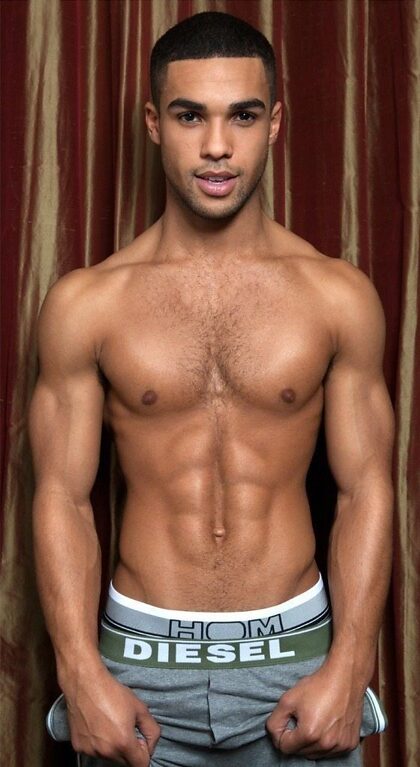 Lucien Laviscount