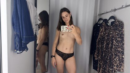 Every time I go to the changing room I want to take more photos like this.