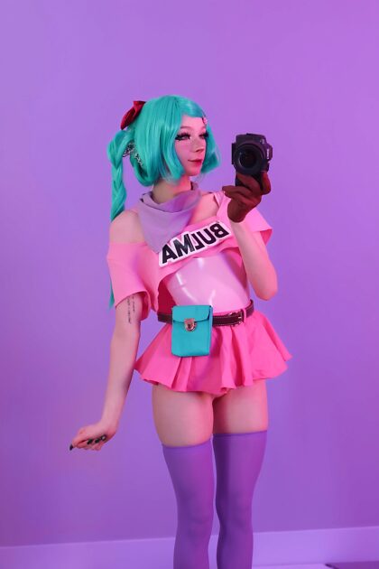 Bulma par lola. luvgood