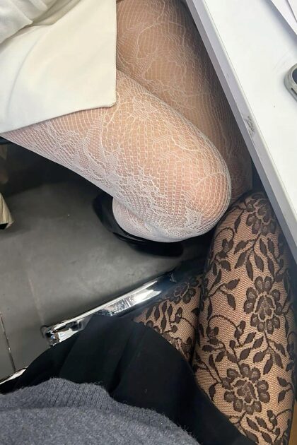 Est-ce que quelqu'un aime nos collants aujourd'hui ?