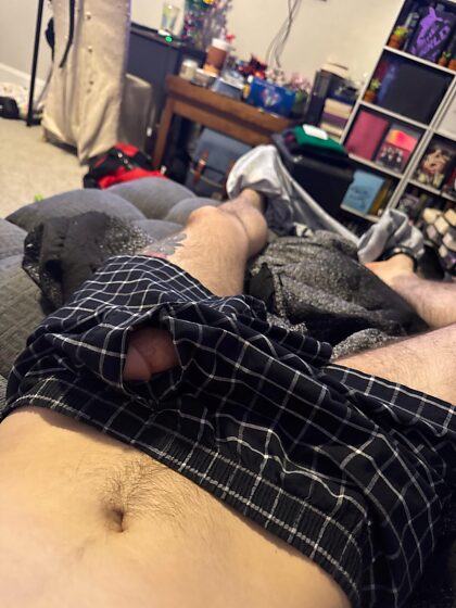 23 gay, slipping outta boxers