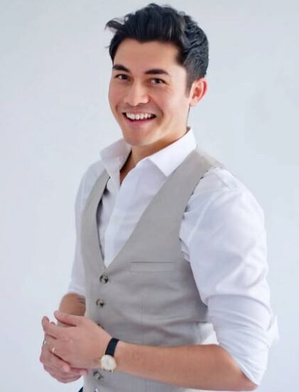 Henry Golding