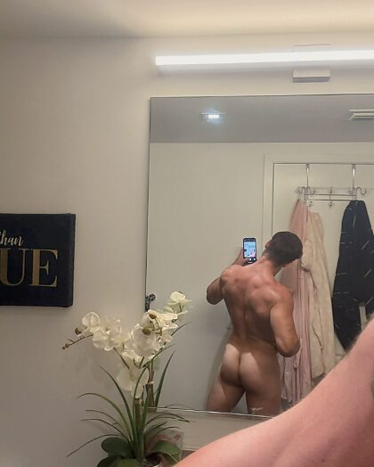 me sucer ou me baiser ? Je suis un garçon argentin