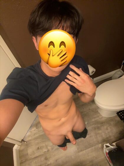 Mijn eerste naaktfoto's, ik hoop dat ze mooi zijn :)
