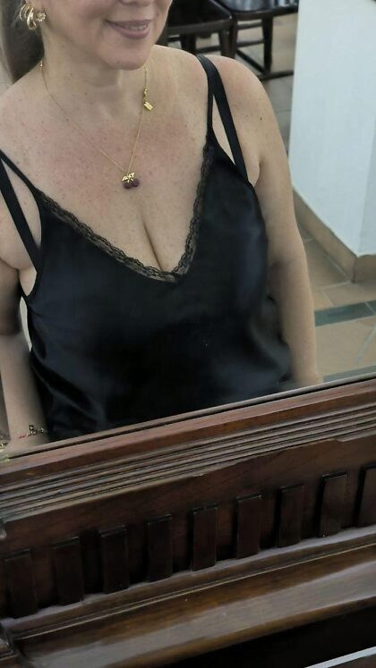 50 e espero que não seja um desânimo o fato de eu ser divorciada.