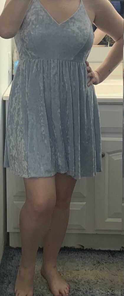 Salut tout le monde ! C'est la première fois que je poste ici. Faites glisser pour jeter un œil en dessous ;)
