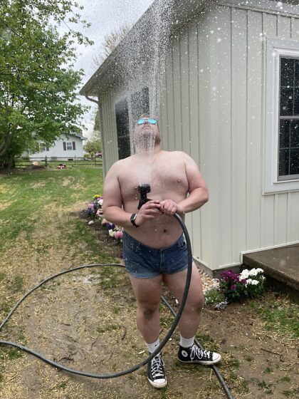 気をつけて、濡れすぎないようにね