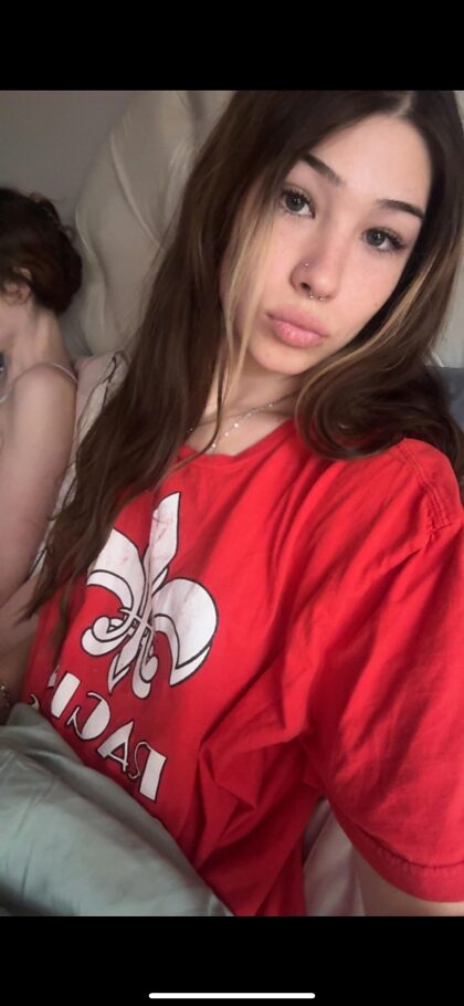 Tirez sur mes tresses pendant que vous me remplissez ?