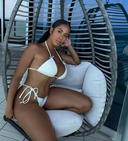 Yasmine Lopez