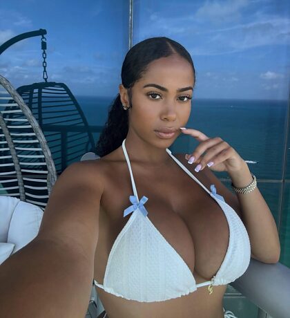 Yasmine Lopez