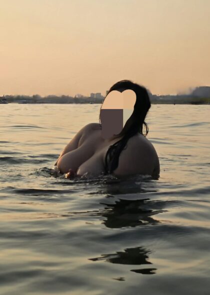 Quelques-unes de mes photos préférées sur la plage nudiste