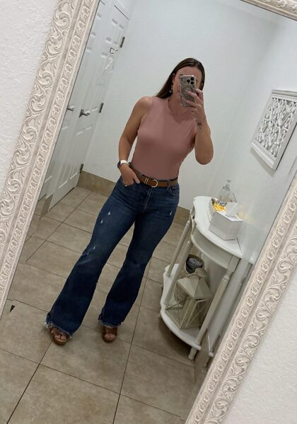 Would you give this mom of two a creampie for lunch