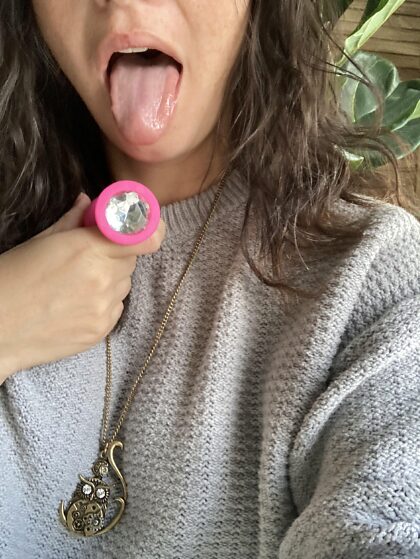 Journée du plug anal à l'école.