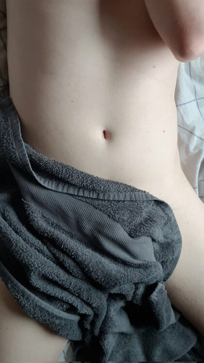 – Je suis accro à être un jouet sexuel pour les hommes assez vieux pour être mon père ❤️