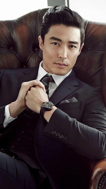 Mon roi sous-estimé Daniel Henney est fascinant