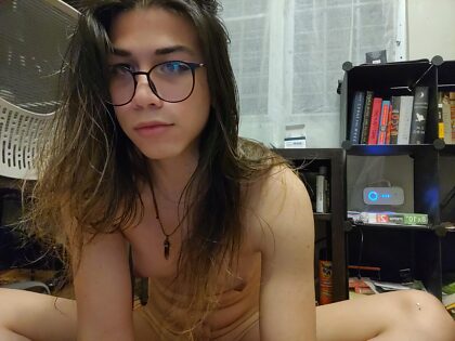 Je suis de retour  Vous voulez en voir plus ??