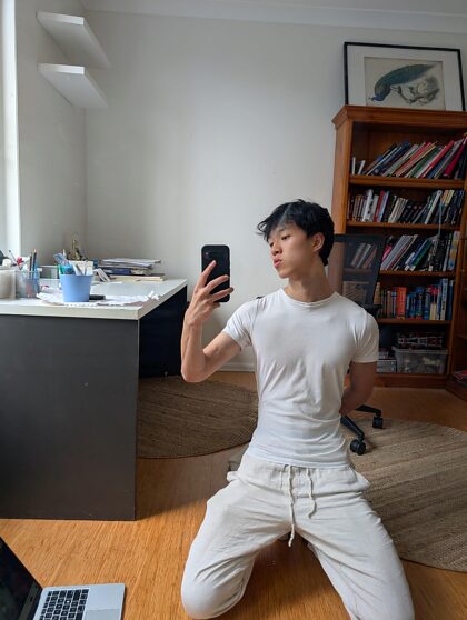 Faites glisser pour déballer mon corps de twink