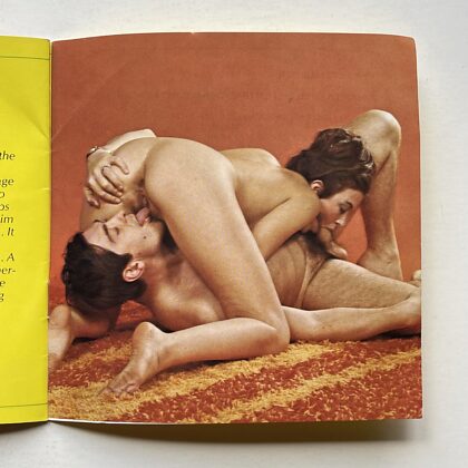 “Kiss” Serie Eén 8mm Film met Brochure 1974