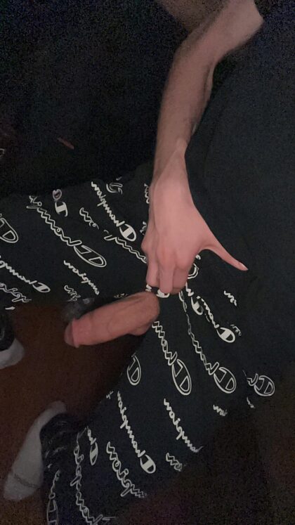 18 hétéros m'ont cassé mon pantalon