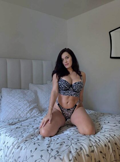 Vraie femme de 43 ans avec un corps de rêve