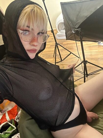 Salut les bites dehors