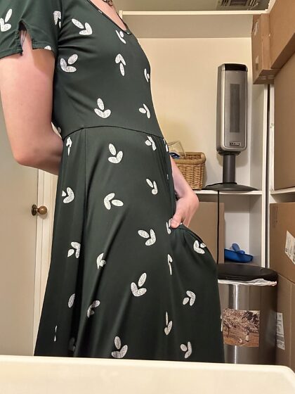 J'ai de la place pour une autre personne sous cette robe, qu'en dis-tu ?