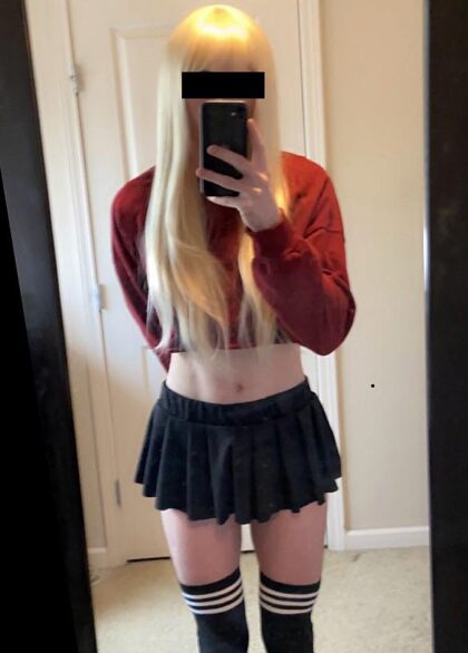 #WA Je n'arrive pas à décider si je recherche des sissies, des femboys ou des daddies