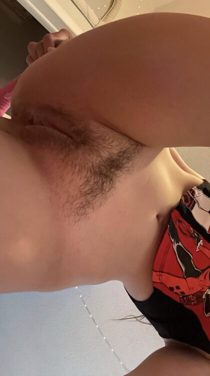 Me permettras-tu d'envoyer des photos nues comme celle-ci ?  O ou N