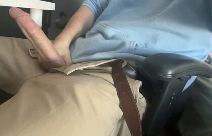 Attention... Je jouis à l'intérieur