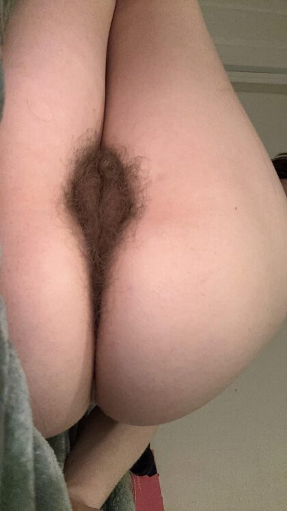 On ne voit même pas que je porte une culotte sur la première photo
