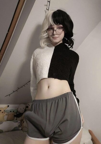 Laisserais-tu une fille te détruire le cul ?