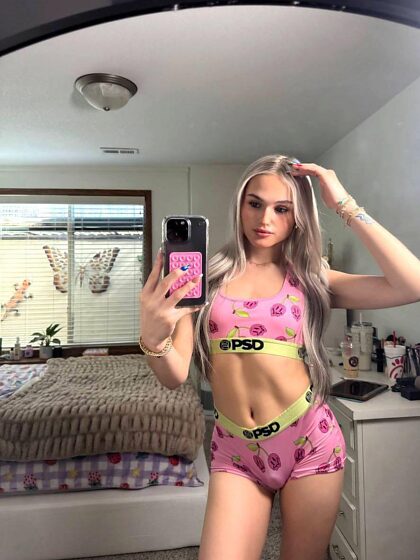 élever une mignonne trans ou GTA 6 ?