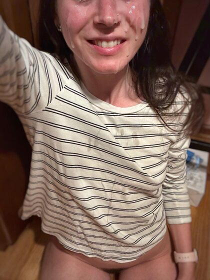 Juste un de mes nombreux cum tops