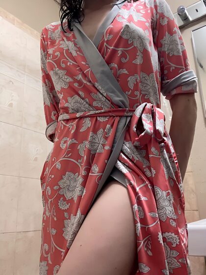 Veux-tu prendre une douche avec moi ?  ☺️