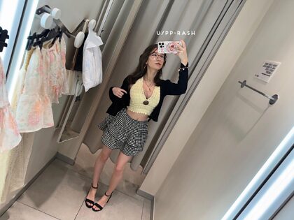 Mes seins sont gonflés à cause de l'ovulation. Ce qui signifie que je risque de tomber enceinte. J'espère que ce n'est pas un problème pour vous