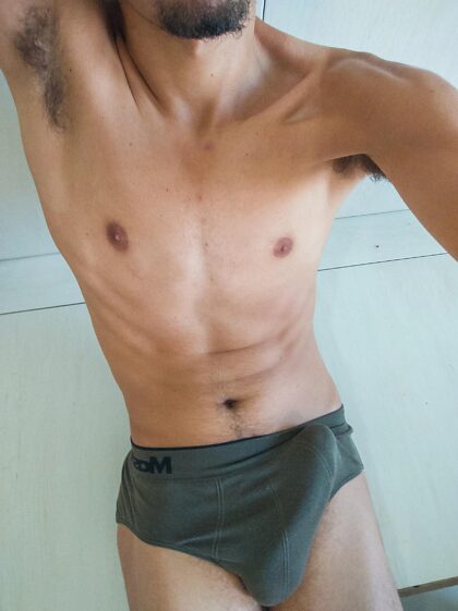 23 gay, parfum post-entraînement