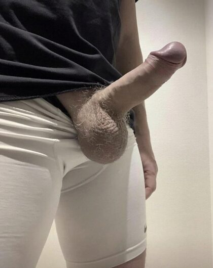 trop vieille pour trouver un pote avec qui sortir ?
