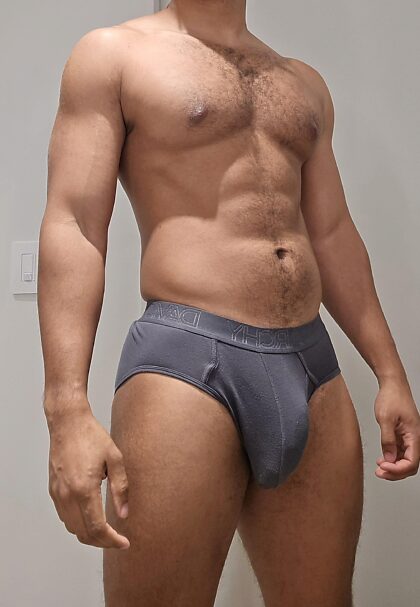 25 Straight Packing My Briefs