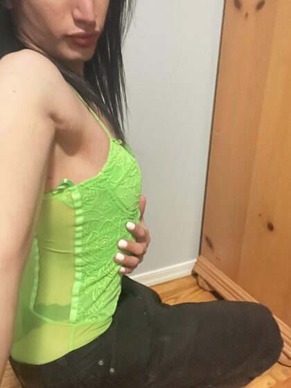 [USA]#NJ Union county sissy vierge cherche un papa pour me féminiser et me transformer en bimbo salope
