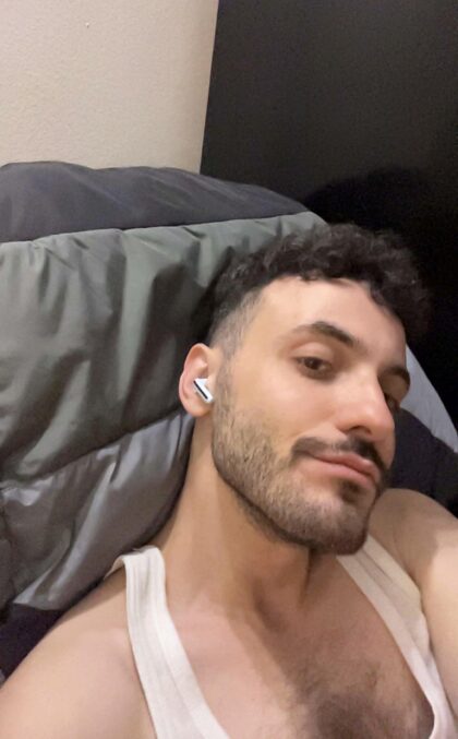 Le visage ➡️ La bite