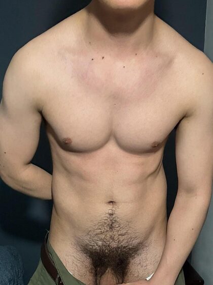 私の陰毛をどう表現しますか？  21歳